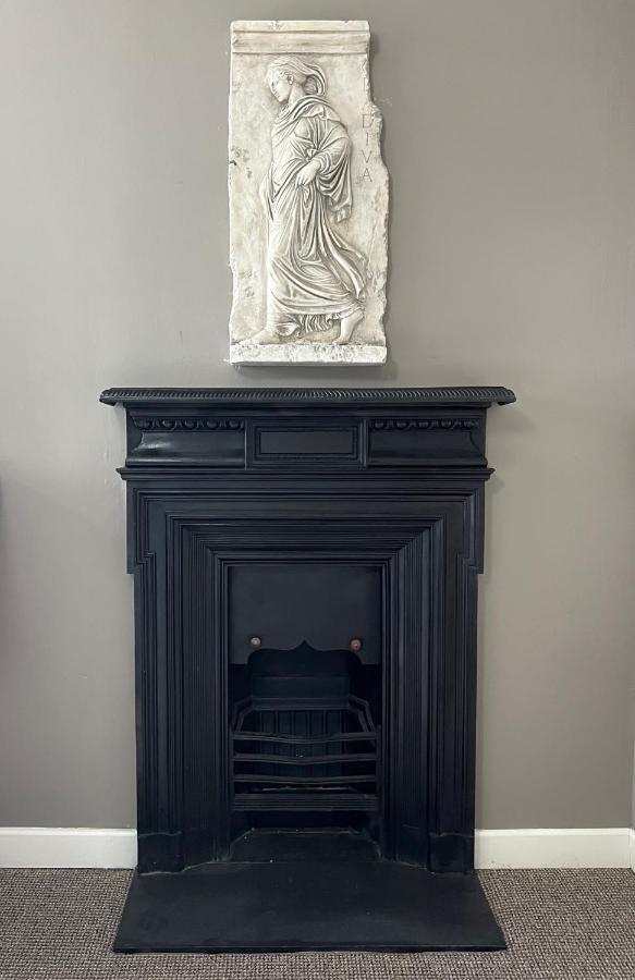 Luxurious Converted Old Victorian Bank Building Stewartstown Buitenkant foto